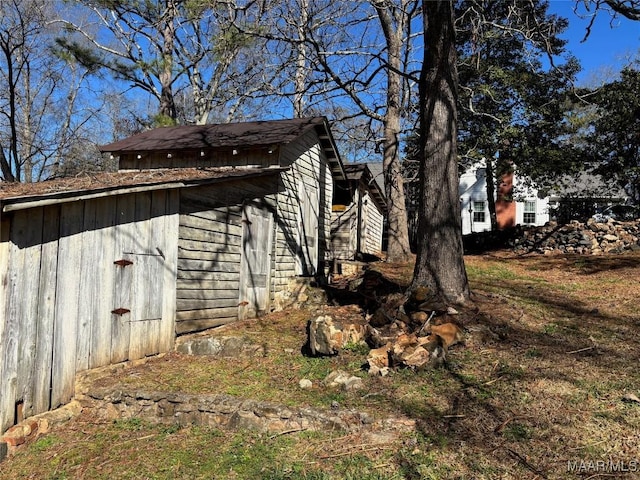 view of property exterior