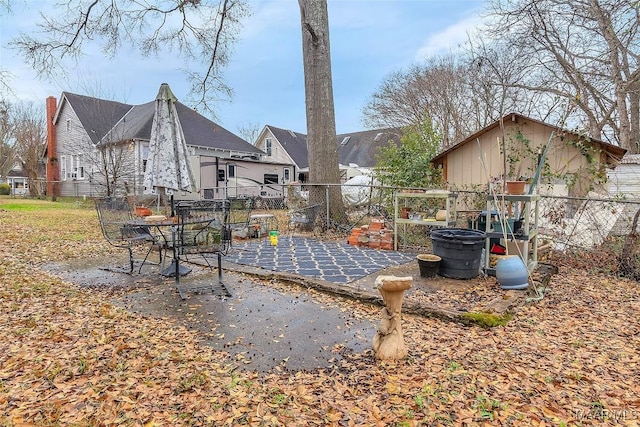 view of yard with a patio