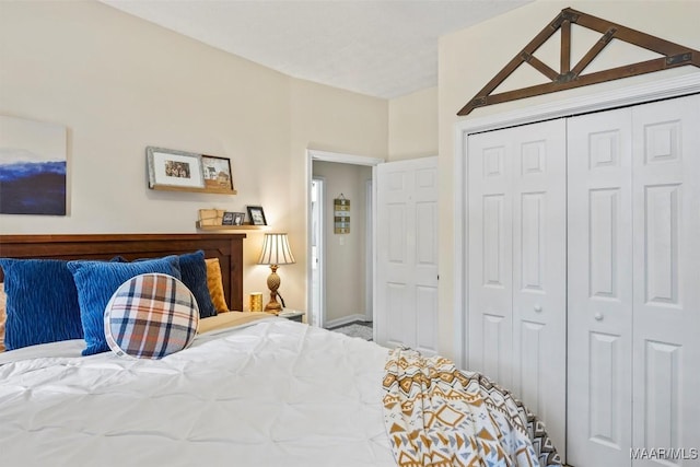 bedroom with a closet