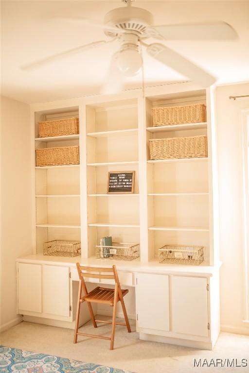 mudroom featuring built in desk