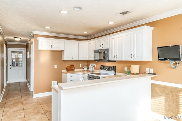 kitchen with crown molding, electric range, kitchen peninsula, and white cabinets