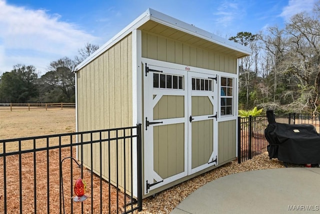 view of outdoor structure