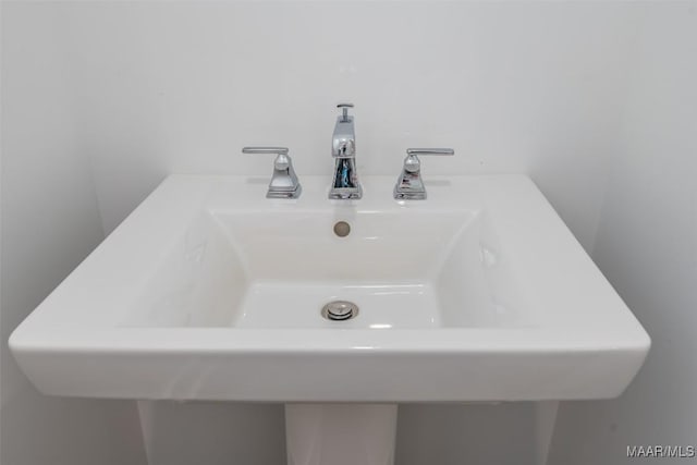 interior details featuring sink