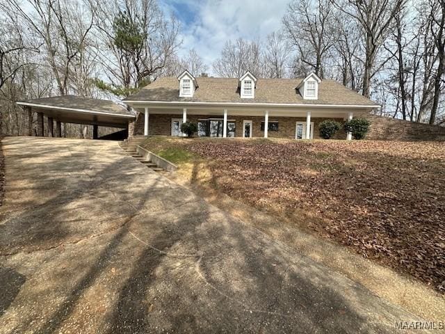 view of front of home