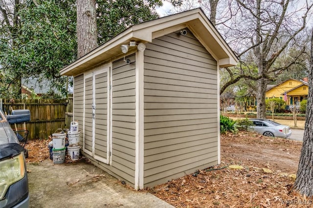 view of outbuilding