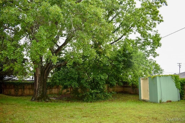 6515 Redland Rd, Wetumpka, AL 36093 - view of yard with an outbuilding, fence, and a shed