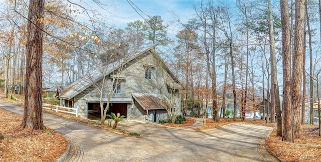 120 Willow Ln, Wetumpka, AL 36092 - view of front of house with asphalt driveway and a garage