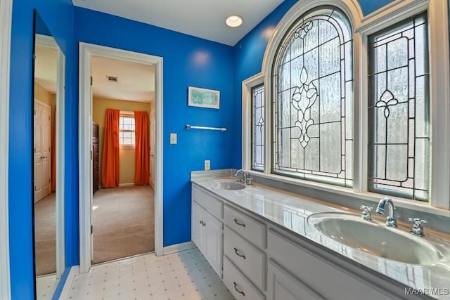 bathroom with vanity