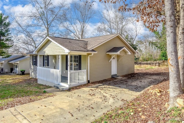 bungalow-style house with covered porch