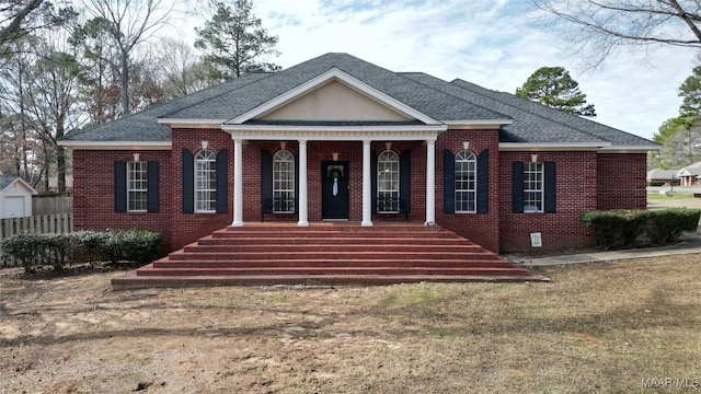 view of front of home with covered porch