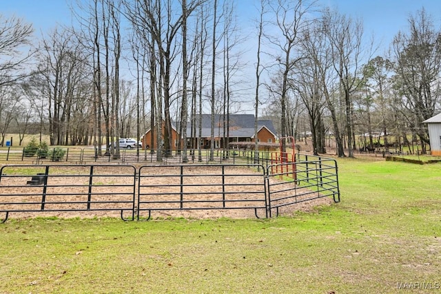 view of yard featuring an enclosed area