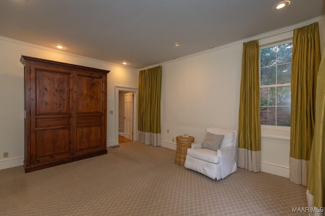 unfurnished room featuring light carpet, crown molding, and recessed lighting