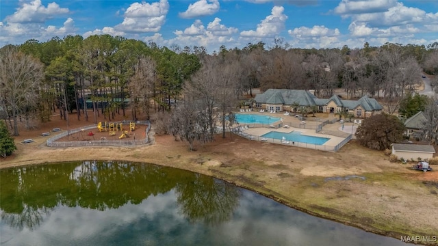 bird's eye view with a water view