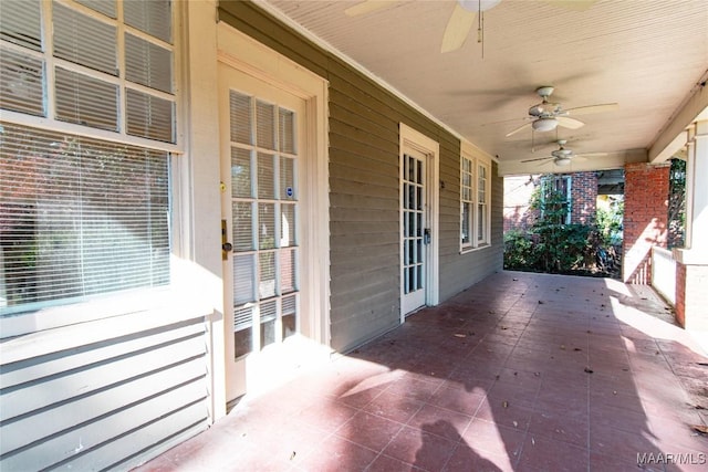 view of patio / terrace with covered porch and a ceiling fan