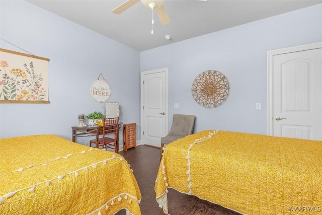 bedroom featuring a ceiling fan