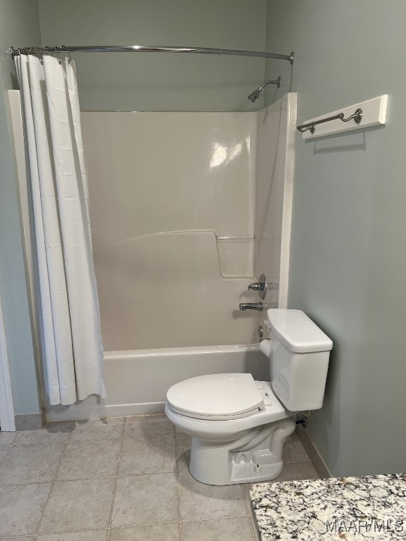 753 Bluff Rd, Rockford, AL 35136 - full bathroom with toilet, tile patterned flooring, and shower / bath combination with curtain