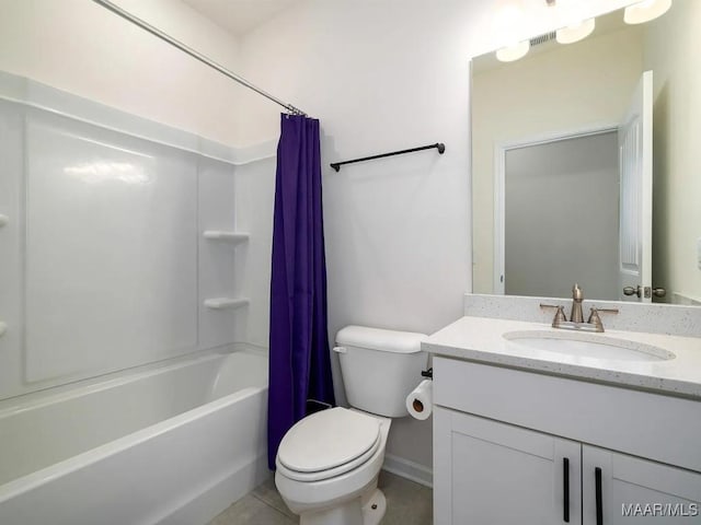 full bathroom featuring baseboards, toilet, tile patterned floors, shower / bath combination with curtain, and vanity