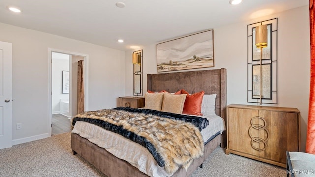 bedroom featuring carpet floors, recessed lighting, connected bathroom, and baseboards