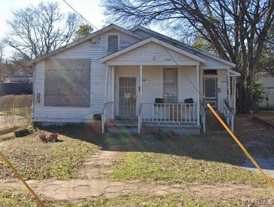 bungalow featuring covered porch