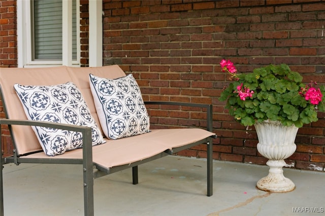 balcony featuring a patio