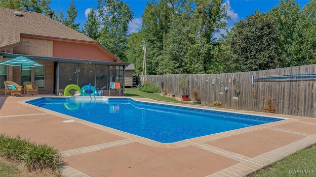 125 Greenfield Pl, Wetumpka, AL 36093 - view of swimming pool with a yard, a patio area, a fenced in pool, and a fenced backyard