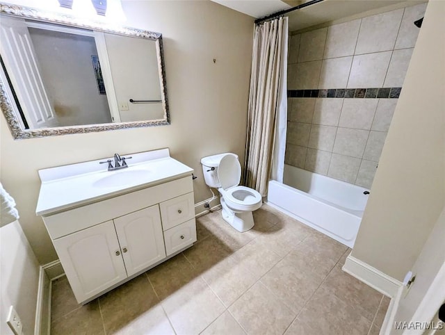 full bathroom featuring toilet, shower / tub combo, tile patterned flooring, baseboards, and vanity