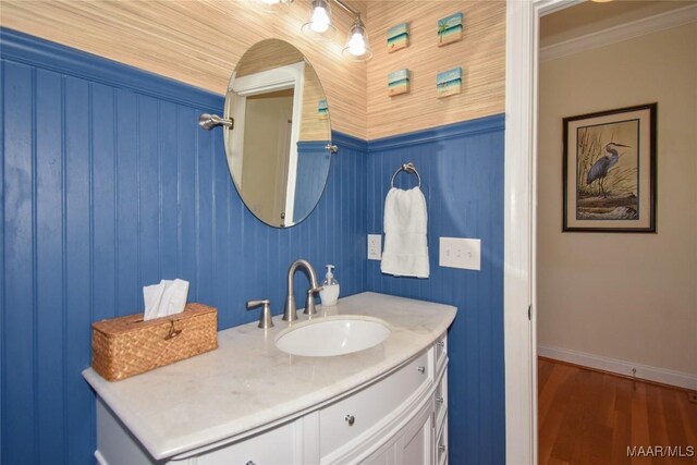 74 Lake Point Dr, Jacksons Gap, AL 36861 - bathroom with vanity and wood finished floors