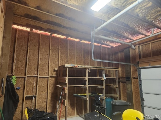 2085 Robinson Pond Rd, Prattville, AL 36067 - view of garage