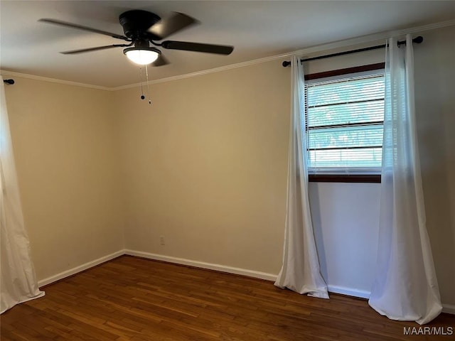 125 Butler St, Selma, AL 36701 - unfurnished room featuring wood finished floors, a ceiling fan, and ornamental molding