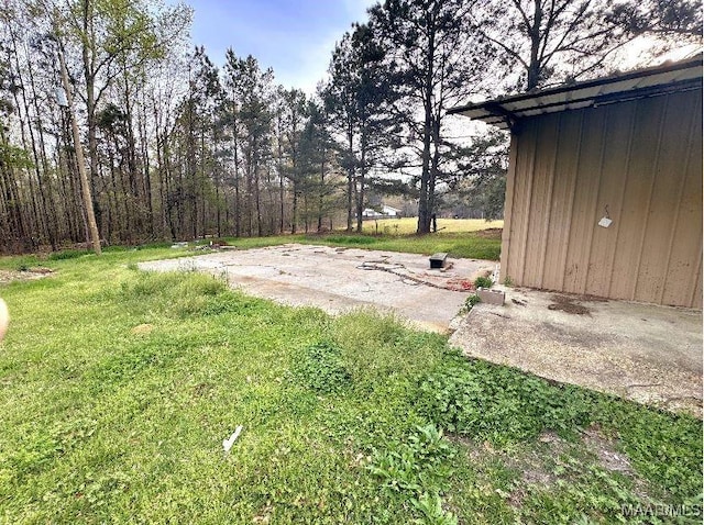9100 Grier Rd, Wetumpka, AL 36092 - view of grassy yard