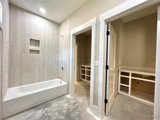 1150 Southern Hills Dr, Wetumpka, AL 36093 - full bath with concrete floors and shower / washtub combination
