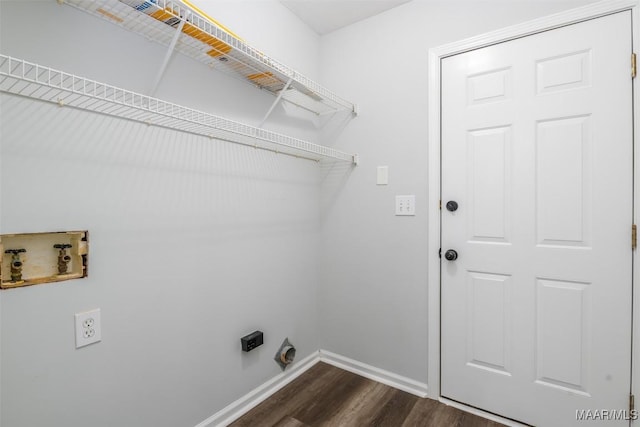 washroom featuring dark wood-style floors, electric dryer hookup, baseboards, and washer hookup