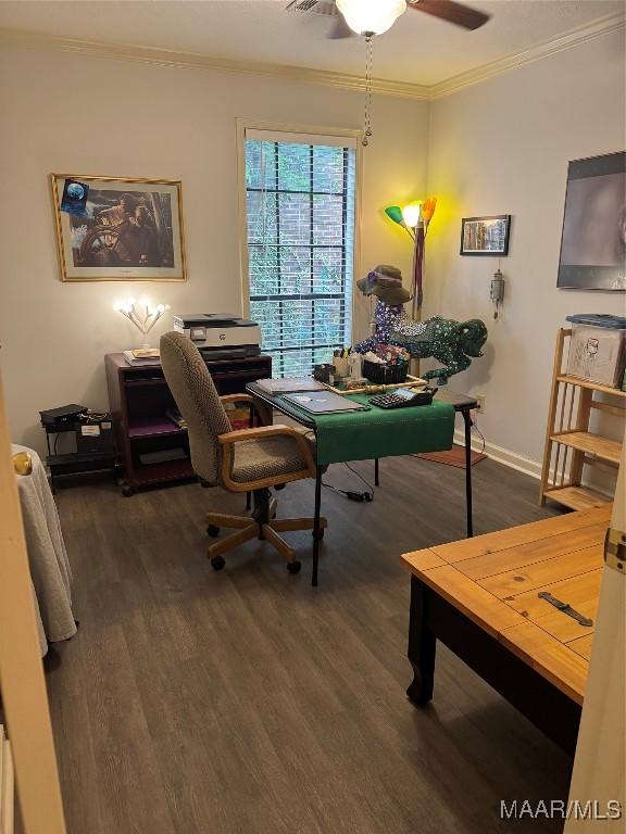 office area with dark wood-style flooring, baseboards, ornamental molding, and ceiling fan