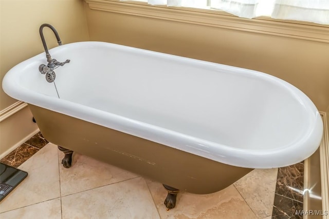 8573 W Hampton Ct, Montgomery, AL 36117 - bathroom with a soaking tub