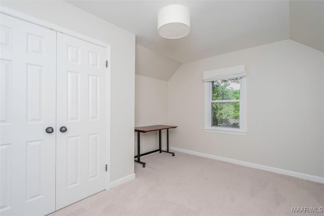 6432 Wynwood Pl, Montgomery, AL 36117 - bonus room featuring carpet flooring, vaulted ceiling, and baseboards
