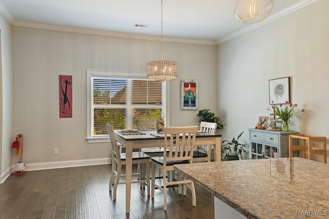 184 Houston St, Prattville, AL 36066 - dining space featuring a chandelier, visible vents, crown molding, and baseboards