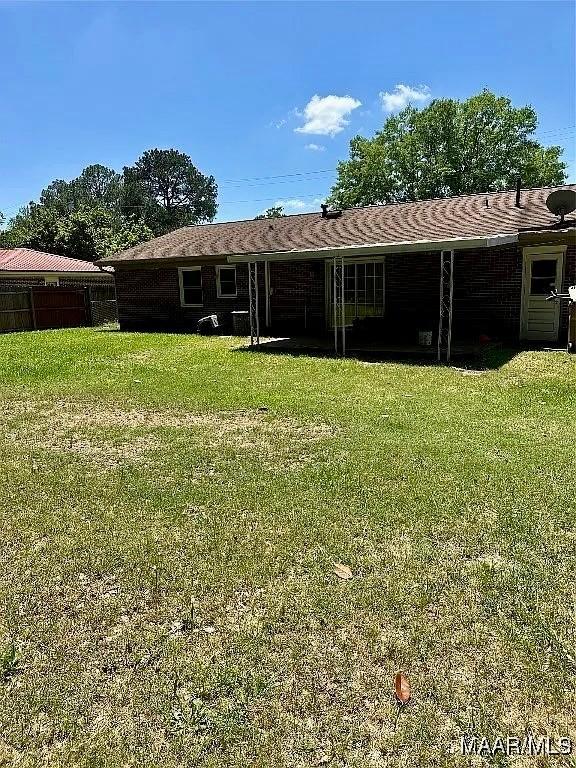 222 Woodbine St, Selma, AL 36701 - back of house
