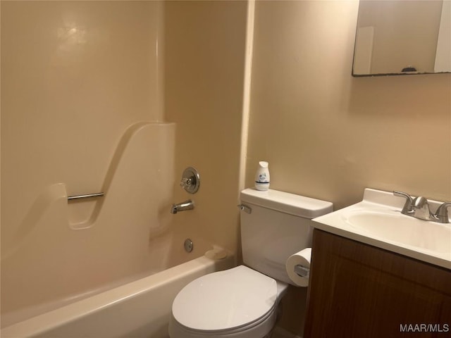 6253 S Hampton Dr, Montgomery, AL 36116 - full bath featuring vanity, toilet, and shower / washtub combination