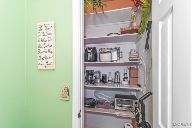 3146 Malone Dr, Montgomery, AL 36106 - view of pantry