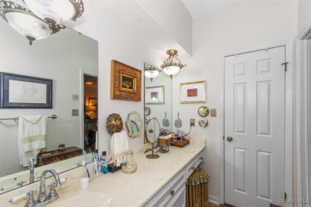 3146 Malone Dr, Montgomery, AL 36106 - bathroom with vanity