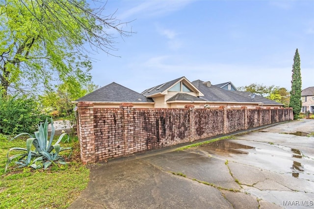 3146 Malone Dr, Montgomery, AL 36106 - exterior space featuring fence and a shingled roof