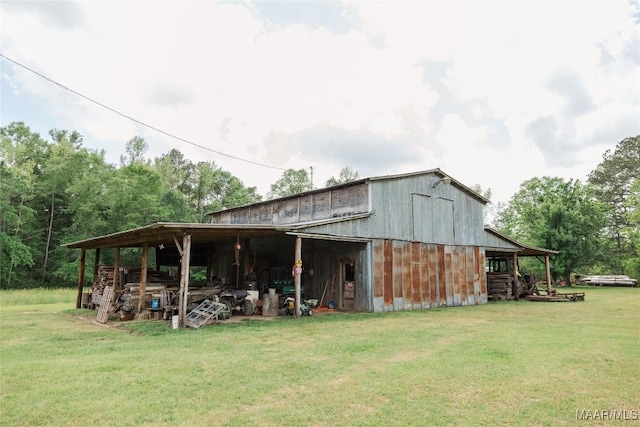 2755 Cherokee Trl, Tallassee, AL 36078 - view of outbuilding with an outdoor structure