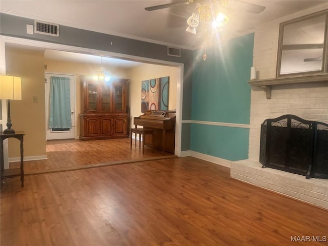3037 Willow Lane Dr, Montgomery, AL 36109 - living room with ceiling fan, visible vents, baseboards, and wood finished floors
