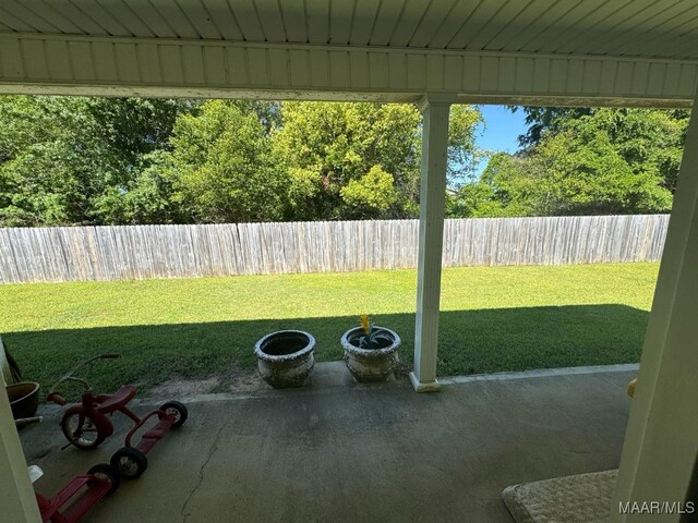 107 Jules Ln, Ashford, AL 36312 - view of yard featuring a patio area