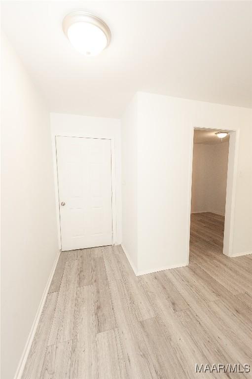 1701 Sylvan Dr, Montgomery, AL 36106 - hall featuring light wood-style floors and baseboards