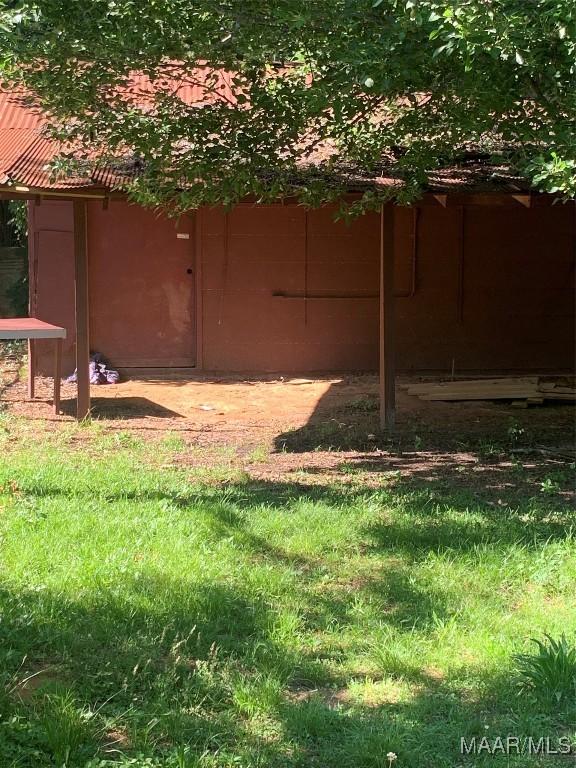 341 Chisholm St, Montgomery, AL 36110 - view of yard