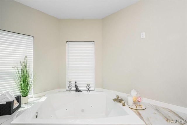 211 Oakwood Dr, Hope Hull, AL 36043 - bathroom with a tub with jets