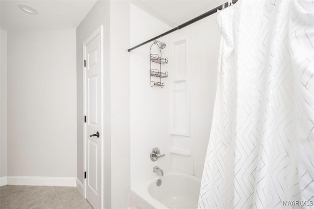 211 Oakwood Dr, Hope Hull, AL 36043 - full bath featuring tile patterned floors, shower / bath combo, and baseboards