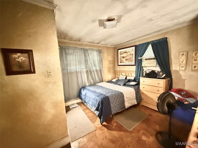 2121 Lauderdale St, Selma, AL 36701 - bedroom featuring cooling unit