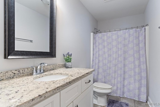 full bath featuring toilet, tile patterned flooring, vanity, and curtained shower